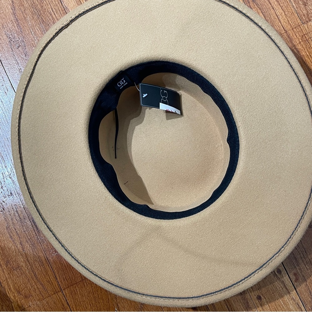 C.G New York Tan Wide Brim Felt Hat w/ Black Band New Neutrals Ranch Cottagecore - Picture 2 of 3